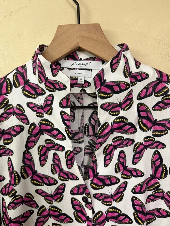 Foxcroft Wrinkle Free vibrant pink butterfly print on a white background - Picture 2 of 5